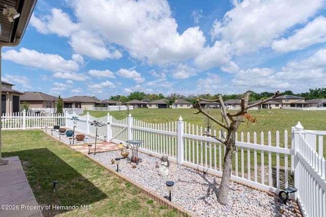 2058 Trillium Boulevard, Brooksville, FL 34604