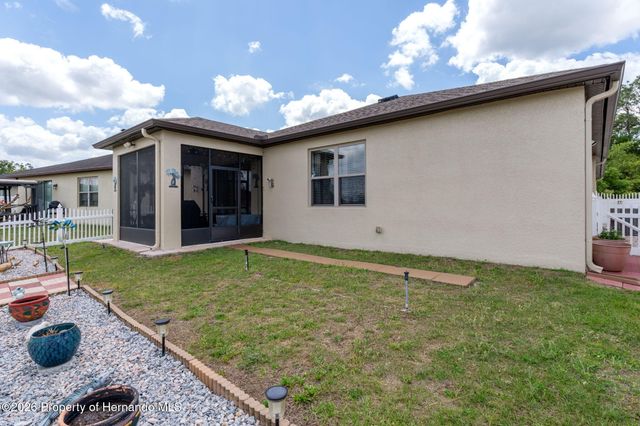 2058 Trillium Boulevard, Brooksville, FL 34604