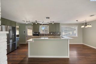 3925 W Metaline Ave, Kennewick, WA 99336