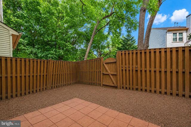 7710 BAIRD CT, Lorton, VA 22079