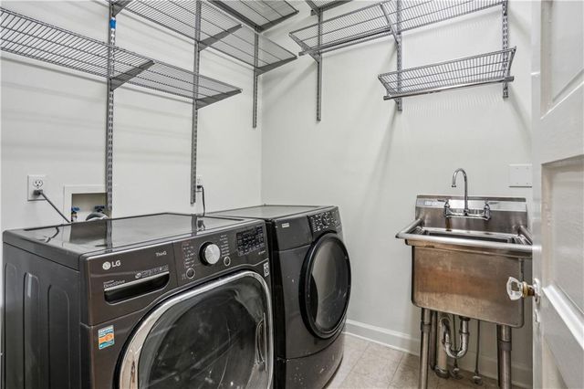 6 Arc Way NE, Atlanta, GA 30305