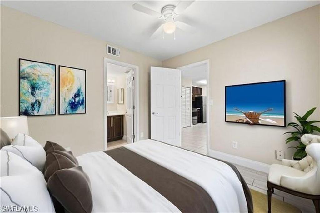 161 Santa Clara DR 60 UNITS, NAPLES, FL 34104 — photo 4