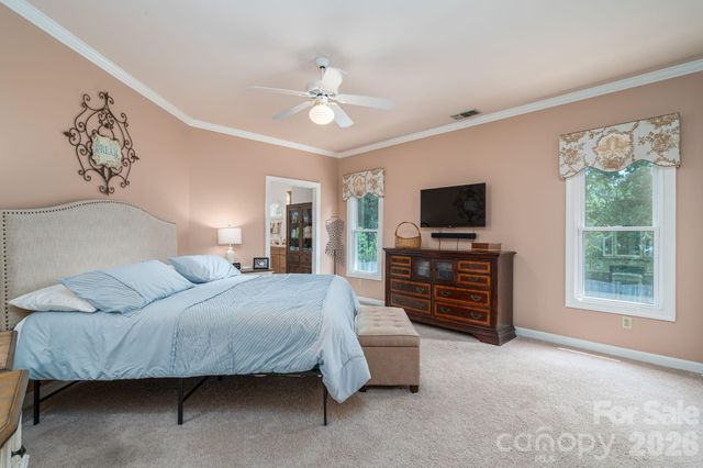 5023 Samuel Pinckney Drive, Belmont, NC 28012