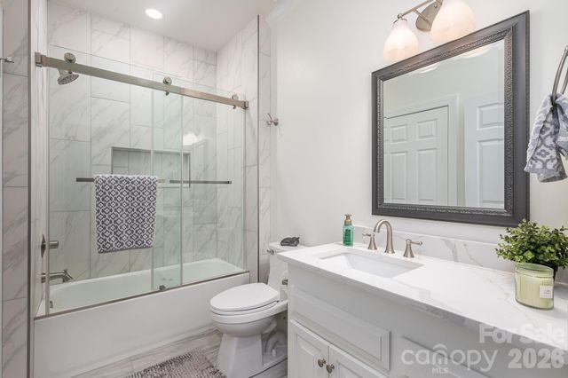 5023 Samuel Pinckney Drive, Belmont, NC 28012