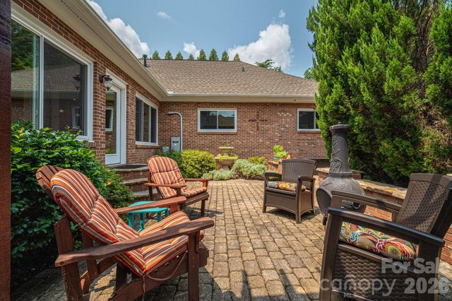 5023 Samuel Pinckney Drive, Belmont, NC 28012