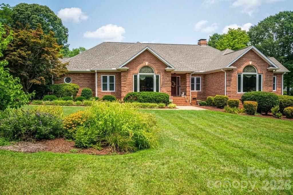 5023 Samuel Pinckney Drive, Belmont, NC 28012