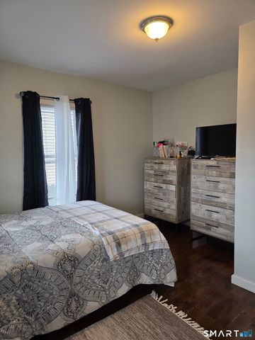 62 Saint Michaels Avenue, Stratford, CT 06614