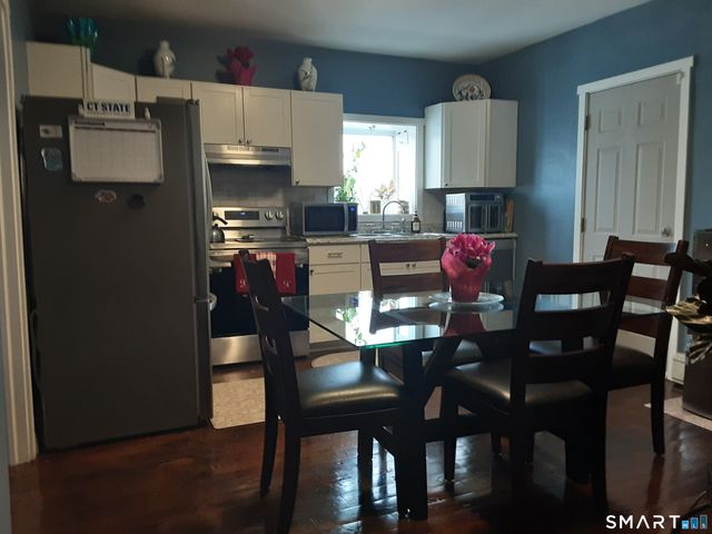 62 Saint Michaels Avenue, Stratford, CT 06614