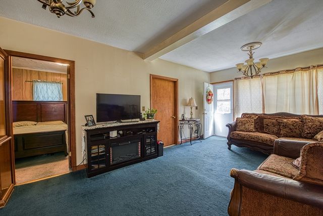 82 Braley Road, Freetown, MA 02717