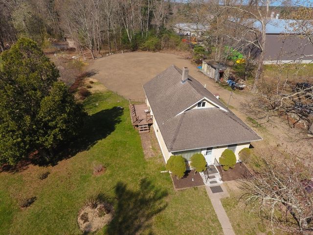82 Braley Road, Freetown, MA 02717