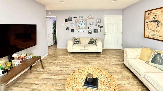 10235 Madrid Way 114, Spring Valley, CA 91977