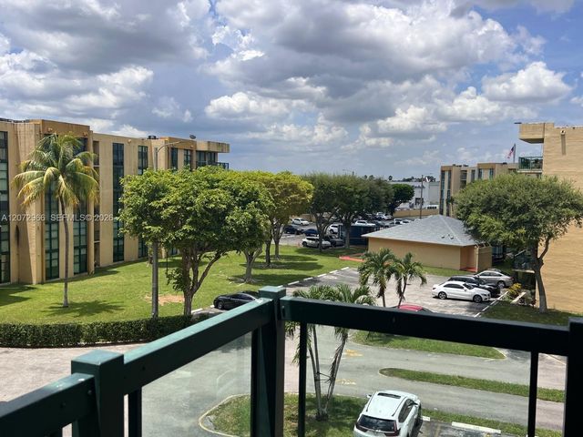 11790 SW 18th Street 407-3, Miami, FL 33175