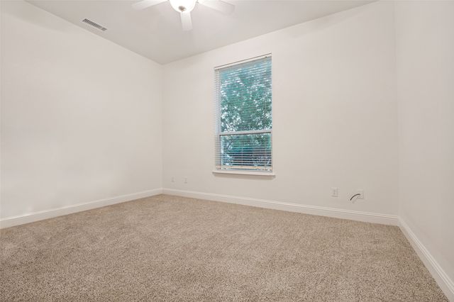 8925 Hunters Glen Trail, Fort Worth, TX 76120