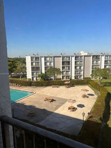 8610 N Sherman Circle 508, Miramar, FL 33025