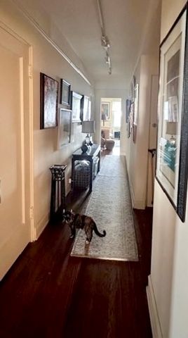 2666 E 73rd Street 8W, Chicago, IL 60649