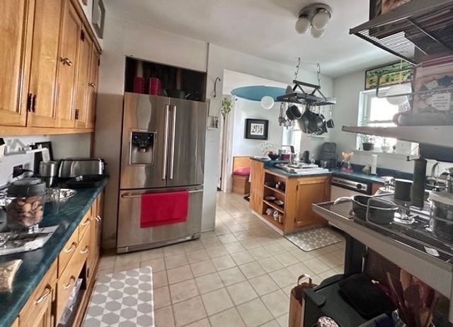 2666 E 73rd Street 8W, Chicago, IL 60649