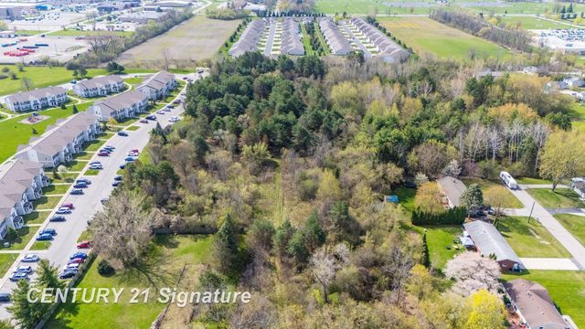 Schust Road, Saginaw Twp, MI 48603