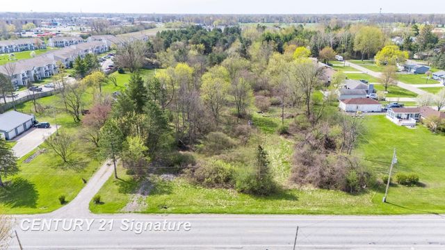 Schust Road, Saginaw Twp, MI 48603