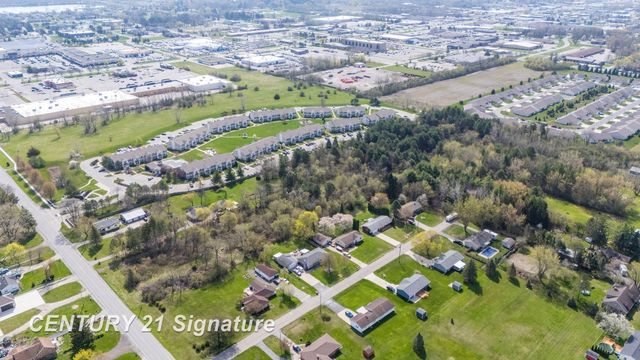 Schust Road, Saginaw Twp, MI 48603