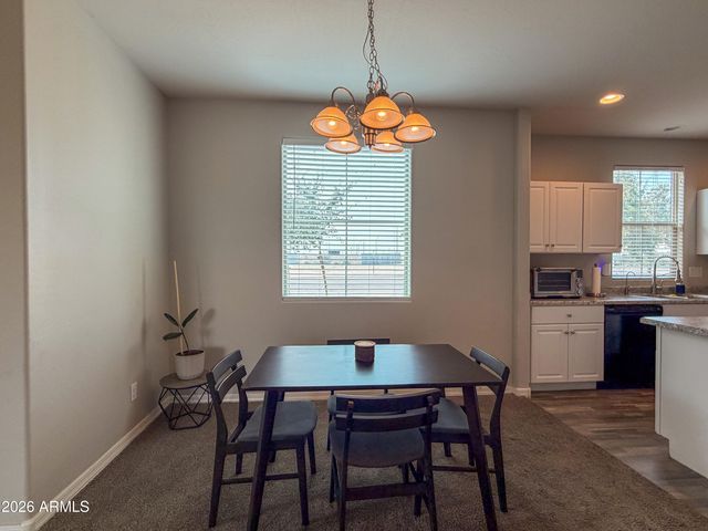 5480 W FULTON Street, Phoenix, AZ 85043