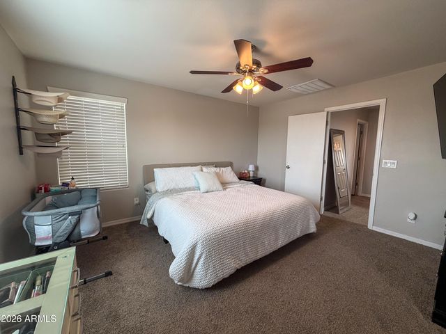 5480 W FULTON Street, Phoenix, AZ 85043