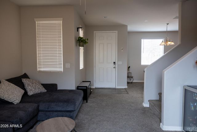 5480 W FULTON Street, Phoenix, AZ 85043