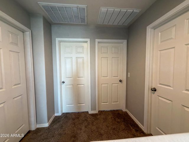 5480 W FULTON Street, Phoenix, AZ 85043