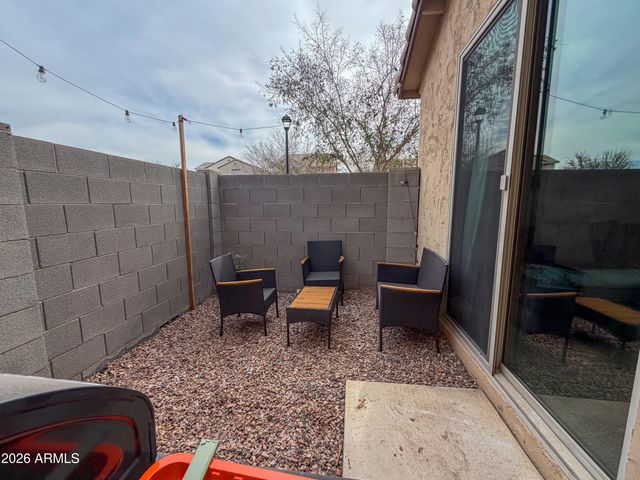 5480 W FULTON Street, Phoenix, AZ 85043