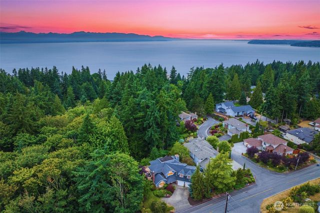 16116 68th Avenue W, Edmonds, WA 98026