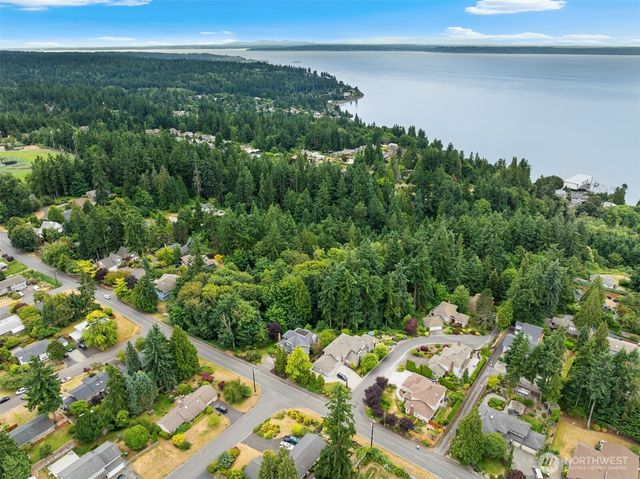 16116 68th Avenue W, Edmonds, WA 98026