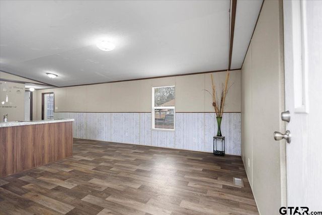 307 ST JOSEPH ST, Athens, TX 75751