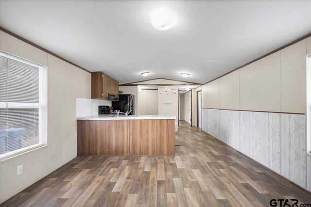 307 ST JOSEPH ST, Athens, TX 75751