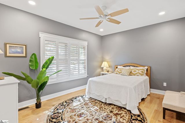 109 Bumsa Place, Pickens, SC 29671