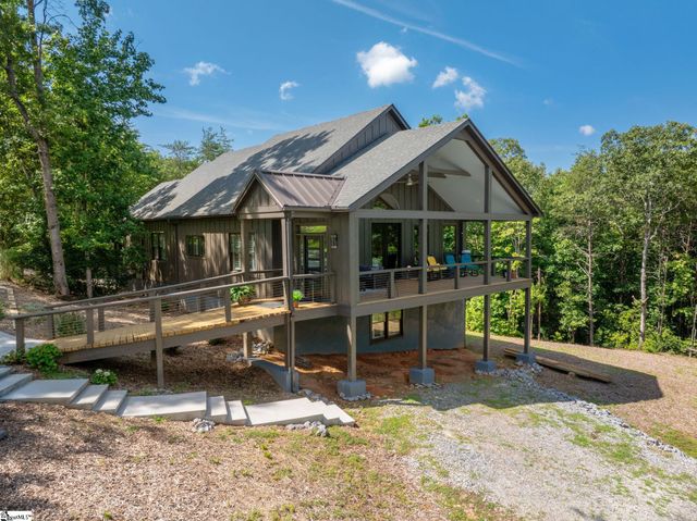 109 Bumsa Place, Pickens, SC 29671