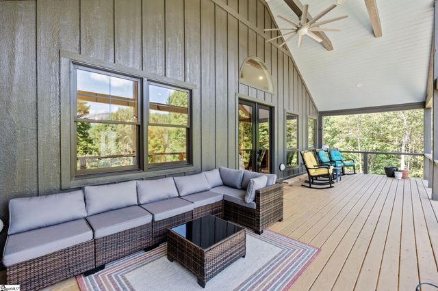 109 Bumsa Place, Pickens, SC 29671