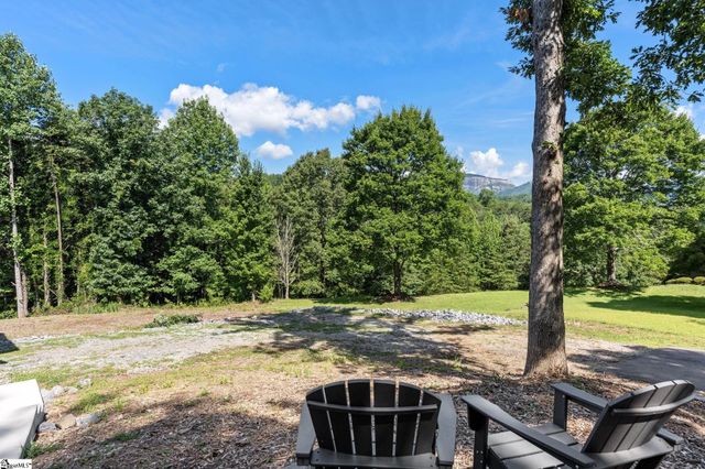 109 Bumsa Place, Pickens, SC 29671