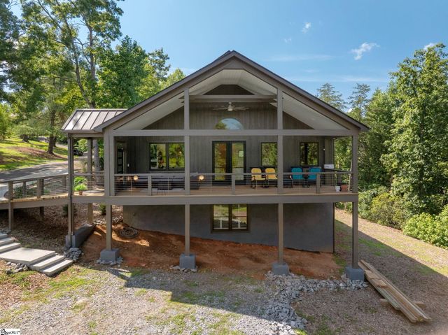 109 Bumsa Place, Pickens, SC 29671