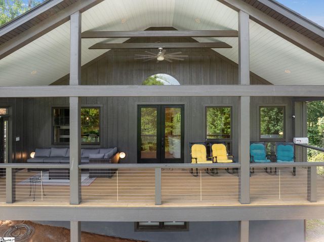 109 Bumsa Place, Pickens, SC 29671