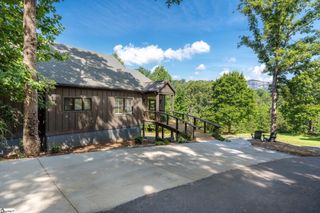 109 Bumsa Place, Pickens, SC 29671