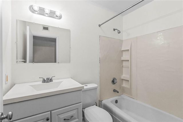 2310 Blecker Drive, Winston-salem, NC 27107