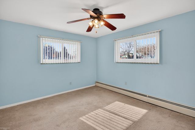 28540 Roan Drive, Warren, MI 48093