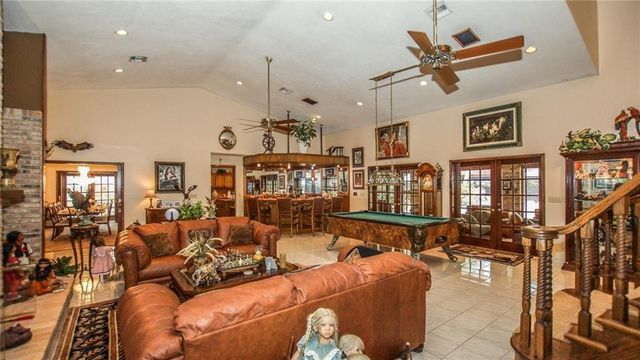 6200 SW 183rd Way, Southwest Ranches, FL 33331
