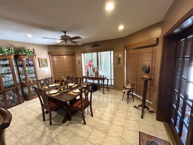 6200 SW 183rd Way, Southwest Ranches, FL 33331