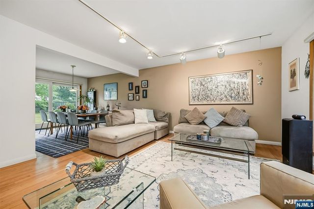 46 Standish Road, Hillsdale, NJ 07642