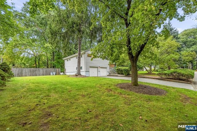 46 Standish Road, Hillsdale, NJ 07642
