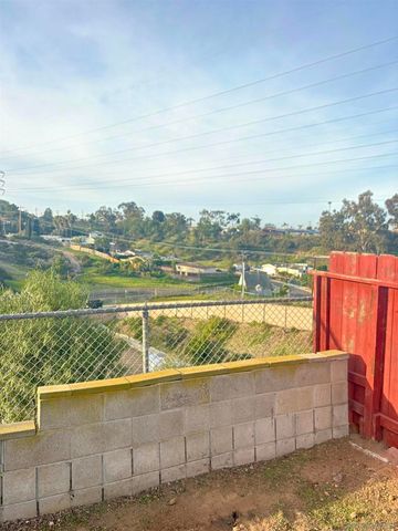 5041 Canosa Ave, San Diego, CA 92117