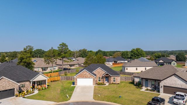 12 Evening Star Cove, Greenbrier, AR 72058