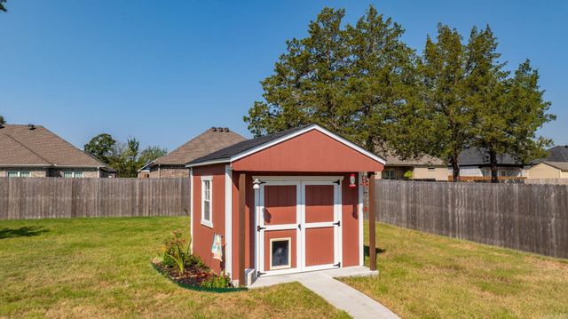 12 Evening Star Cove, Greenbrier, AR 72058