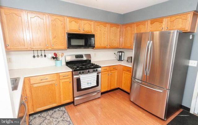 131 SUNNYSIDE LN, Perkasie, PA 18944