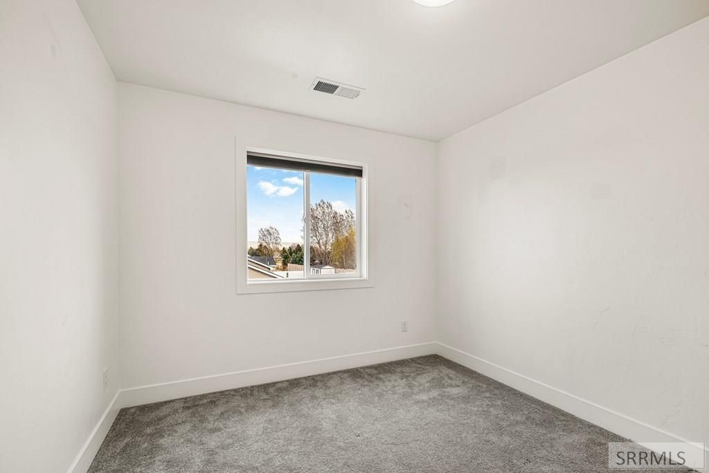 Image 27 of property listing at 671 Yarmouth Street, Idaho Falls, ID 83402